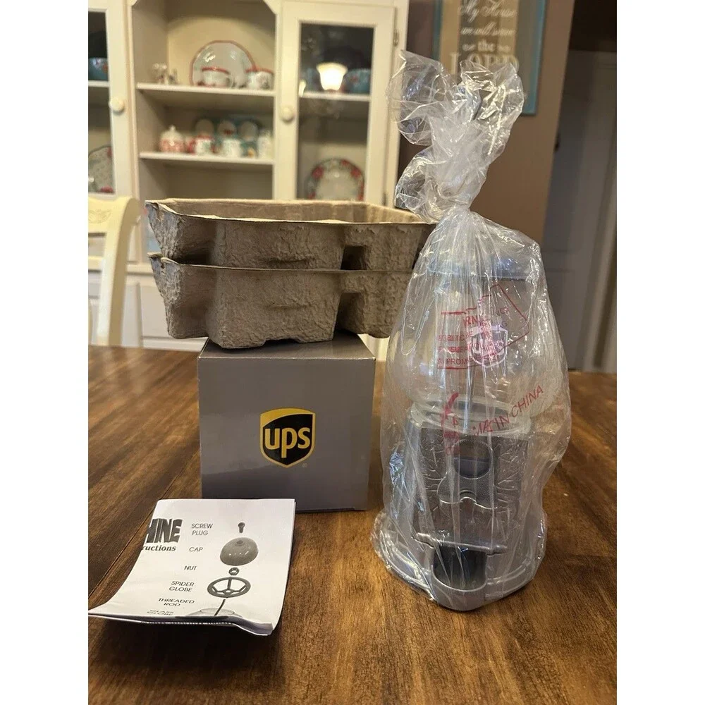 UPS Vintage Style Gumball Machine Silver Metal Glass Petit Machine 9
